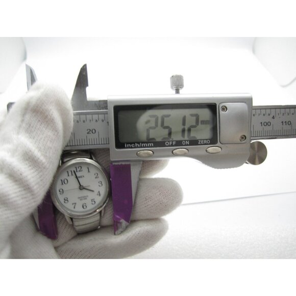 Women Timex Indiglo Quartz 30m WR Analog 25mm Round Watch (H904) "New Battery" - Picture 3 of 11